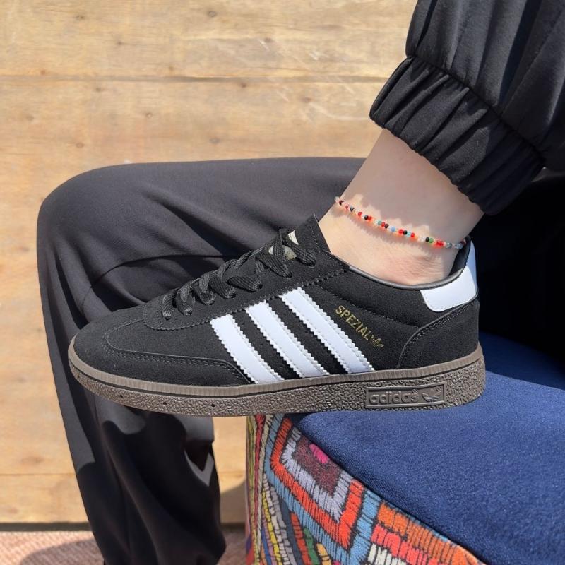 Adidas Spezial