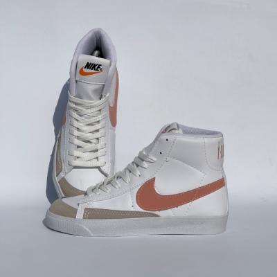 Blazer Bilekli Beyaz Pudra