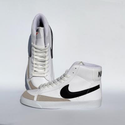 Blazer Bilekli Beyaz Siyah