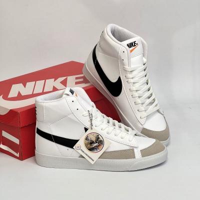 Blazer Bilekli Beyaz Siyah
