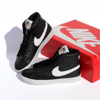 Blazer Bilekli Siyah Beyaz