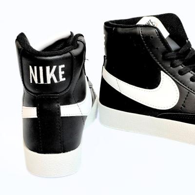 Blazer Bilekli Siyah Beyaz