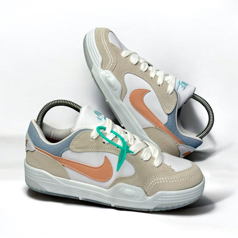 Nike3000 Pembe