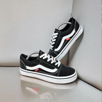 Vans Kısa Siyah Beyaz